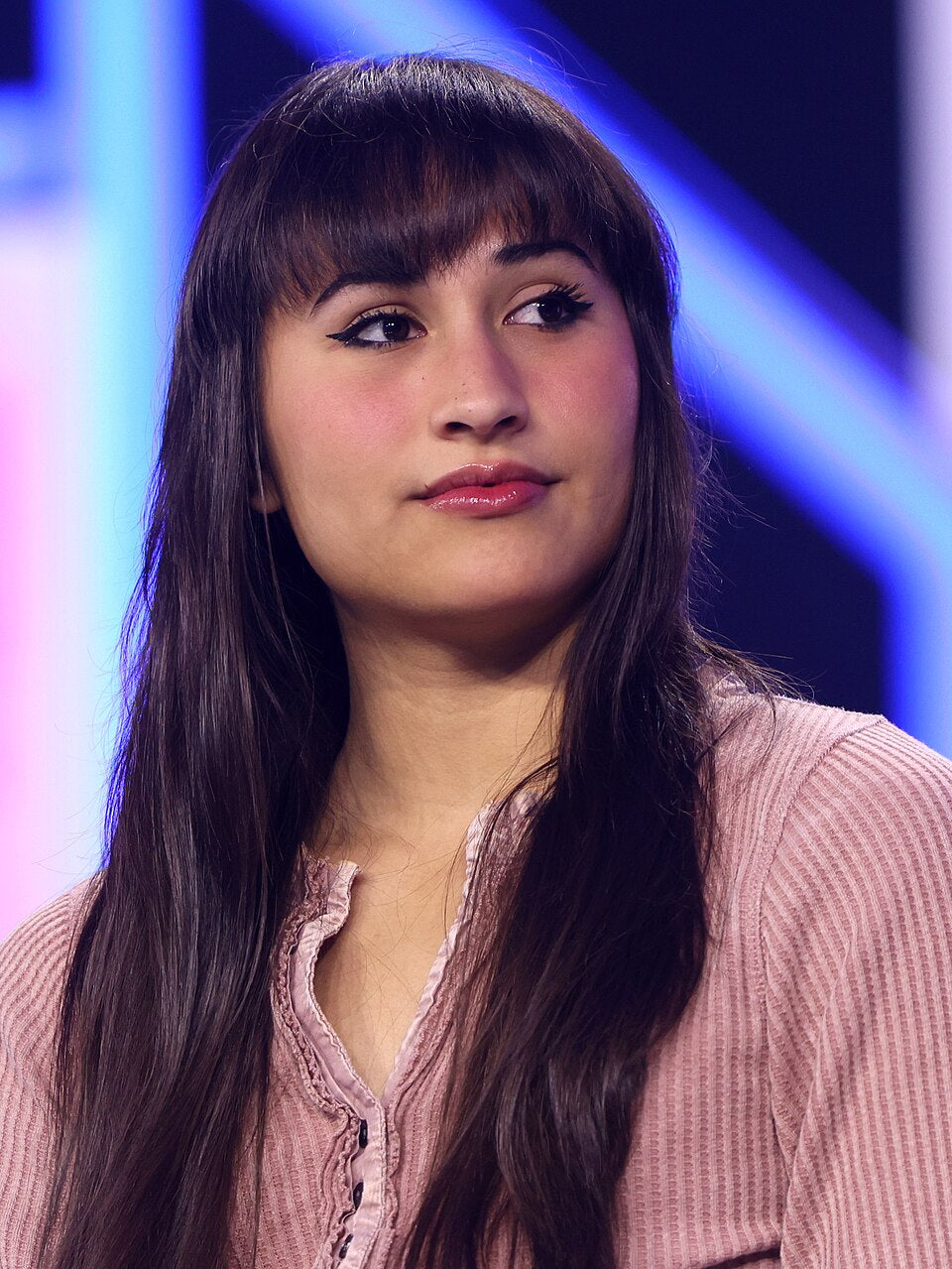 files/Chloe_Cole__54234712376___cropped.jpg